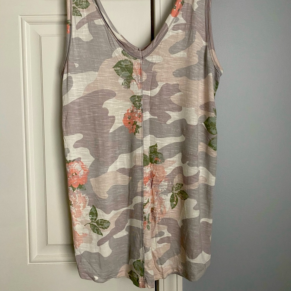 Maurices Tank